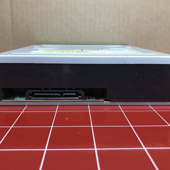 Hitachi-LG Data Storage Super Multi DVD-Writer - Picture 5 of 5